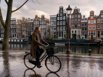 Amsterdam by bicycle: museums, rain and freedom found